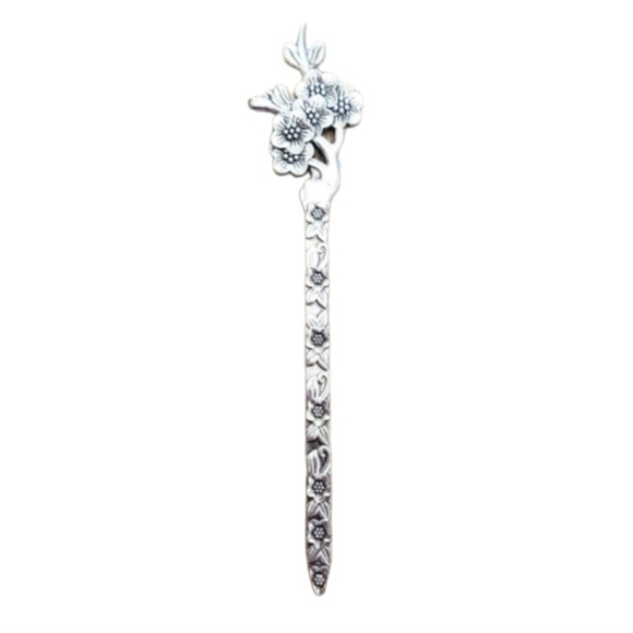 Silver Cherry Blossom Floral Hair Stick Accessory Bodkin Kanzashi Binyeo - Picture 5 of 13